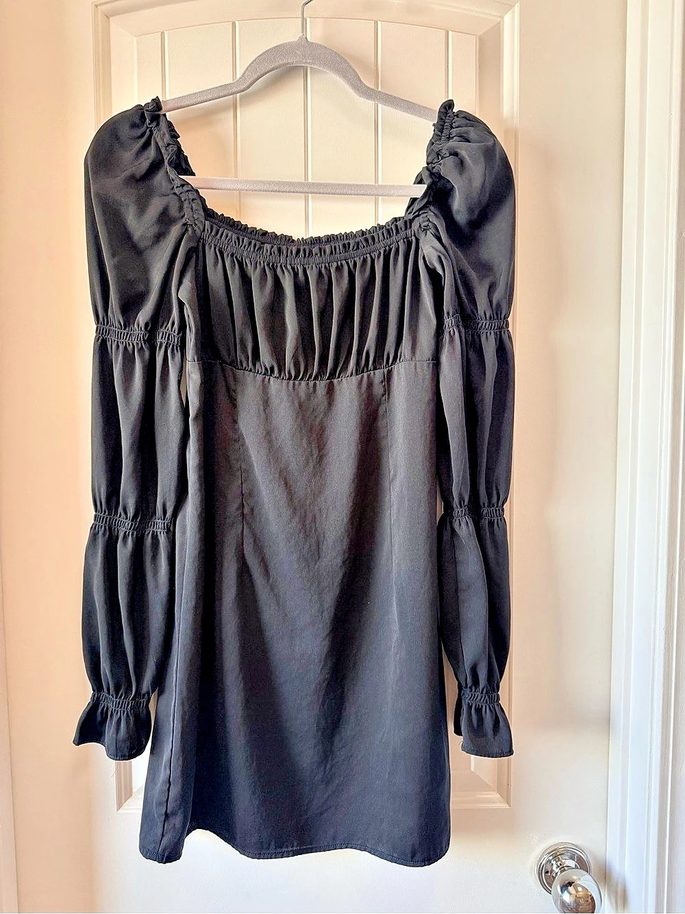 Devided H&M Mini Puff Sleeve Dress in Black Size Medium